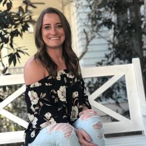 Meet your Posher, Elizabeth